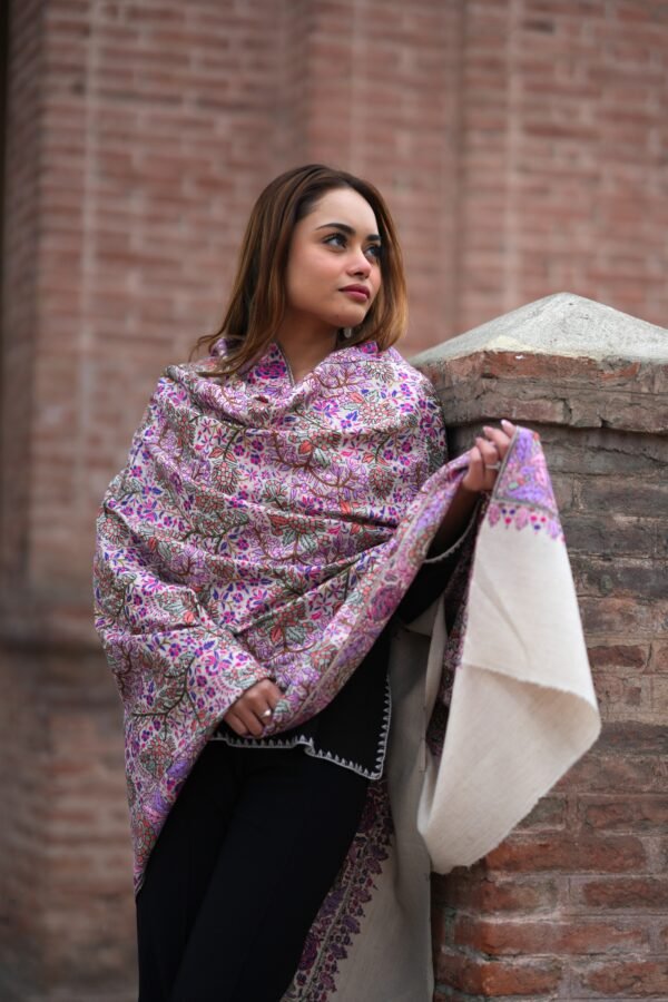 Shawl Pashmina Papier Machie Jama White - Image 5