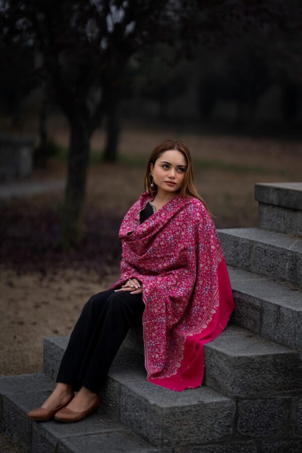 Shawl Pashmina Heavy Jaali Pink - Image 2