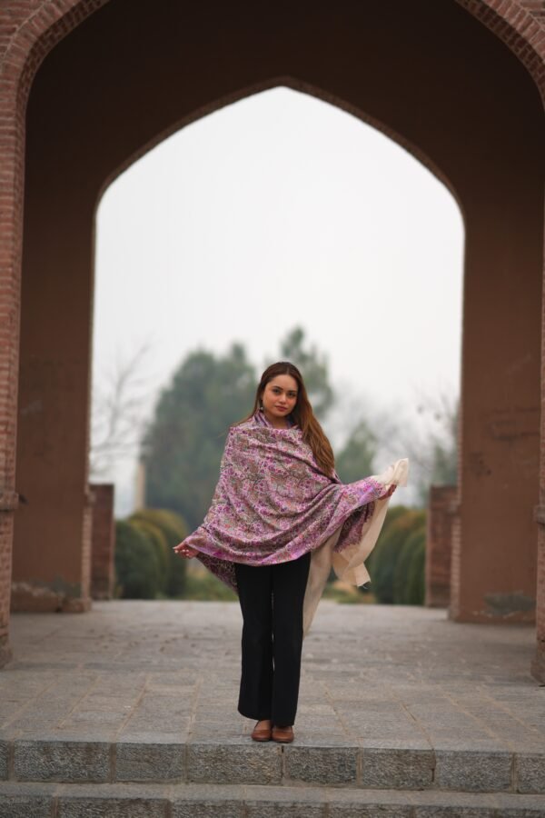 Shawl Pashmina Papier Machie Jama White - Image 4