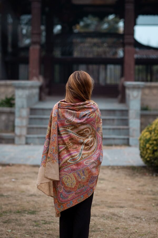 Shawl Pashmina Sozni Jama - Image 2